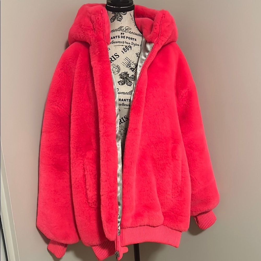 UGG Women's Pink Fleece Jacket